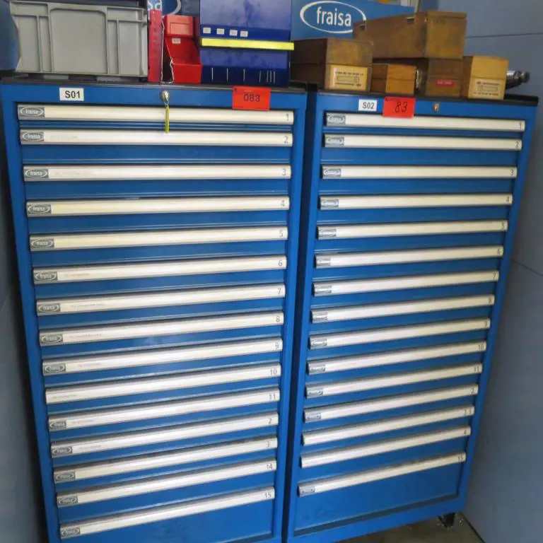 2 Telescopic drawer cabinets