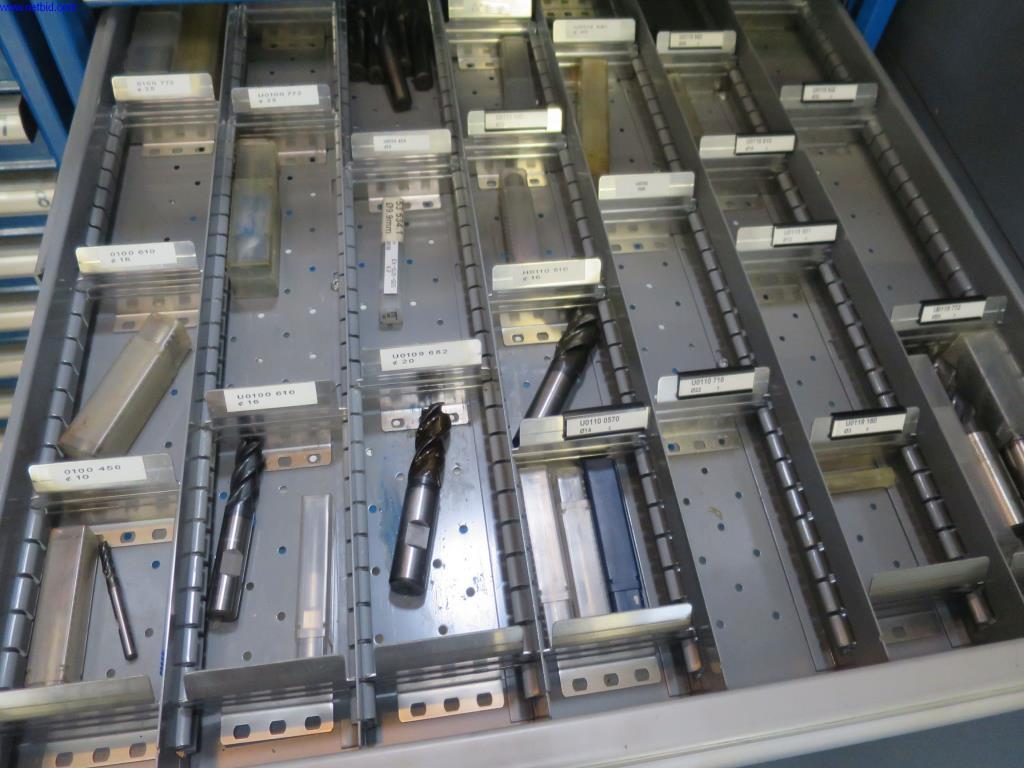 Visoko natančni rezkalni stroji z veliko zmogljivostjo-3