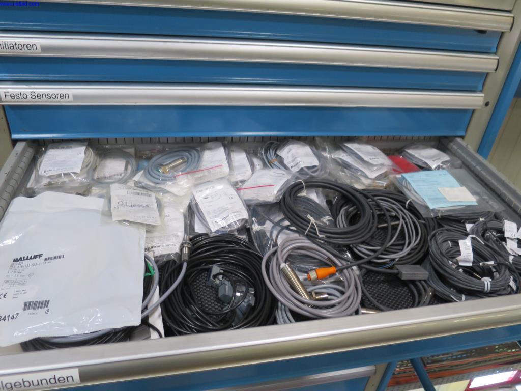 Hochpräzise Fräsmaschinen mit großer Kapazität-5