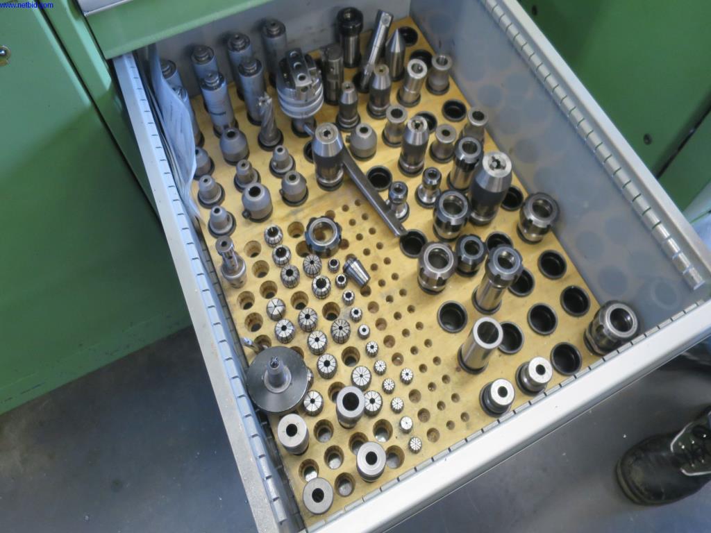 Hochpräzise Fräsmaschinen mit großer Kapazität-6