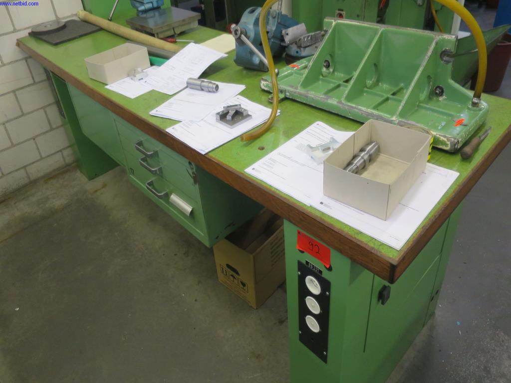 Hochpräzise Fräsmaschinen mit großer Kapazität-4