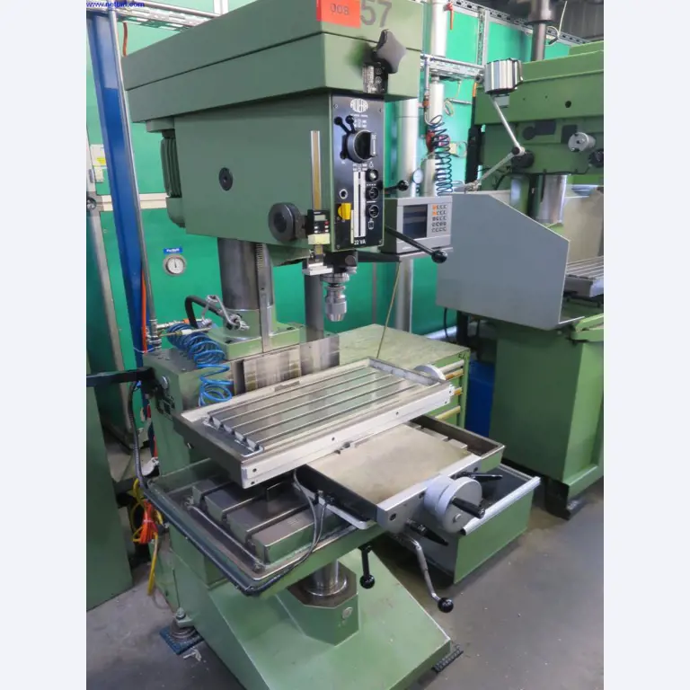 Freesmachines met hoge precisie en grote capaciteit-1