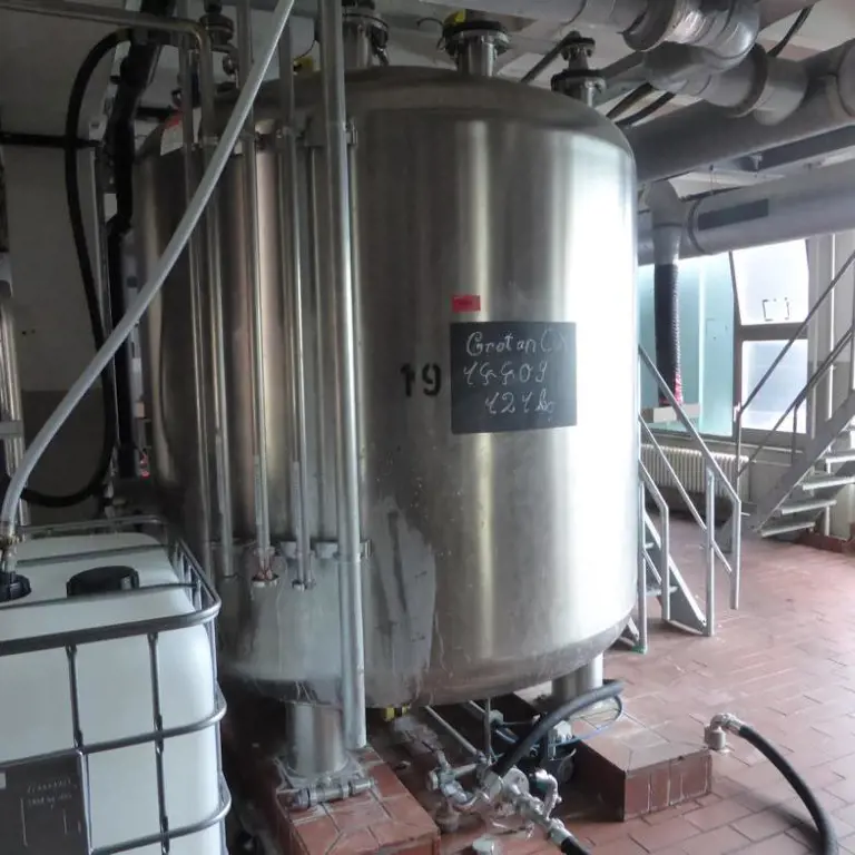 stainless steel reactor (19) Bolz