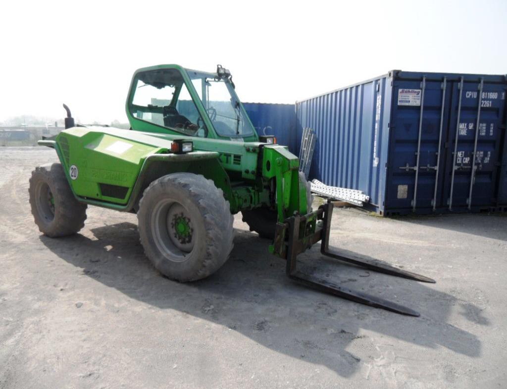 crane vehicles and industrial trucks -2