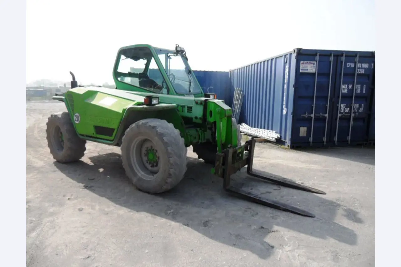 crane vehicles and industrial trucks -2