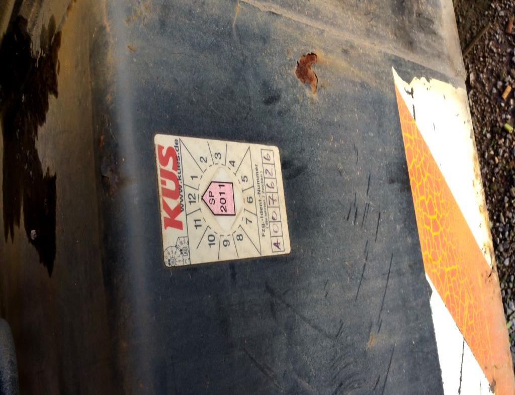 crane vehicles and industrial trucks -32