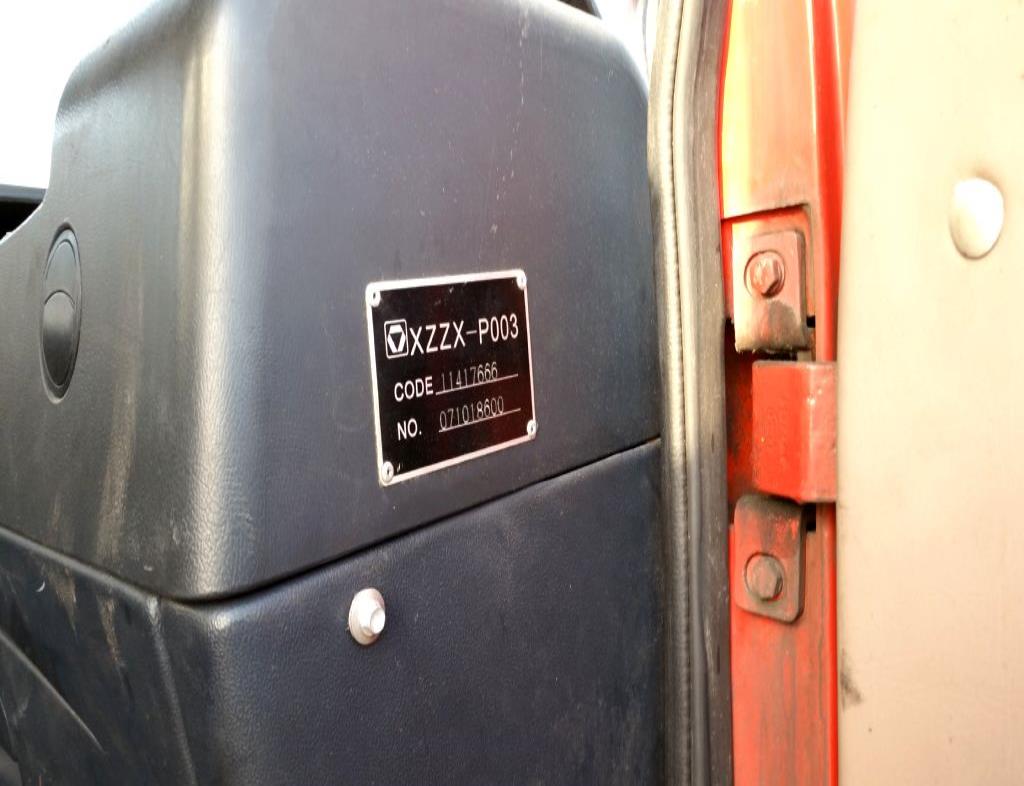 crane vehicles and industrial trucks -34