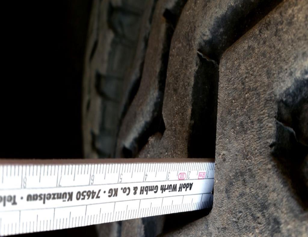 crane vehicles and industrial trucks -50