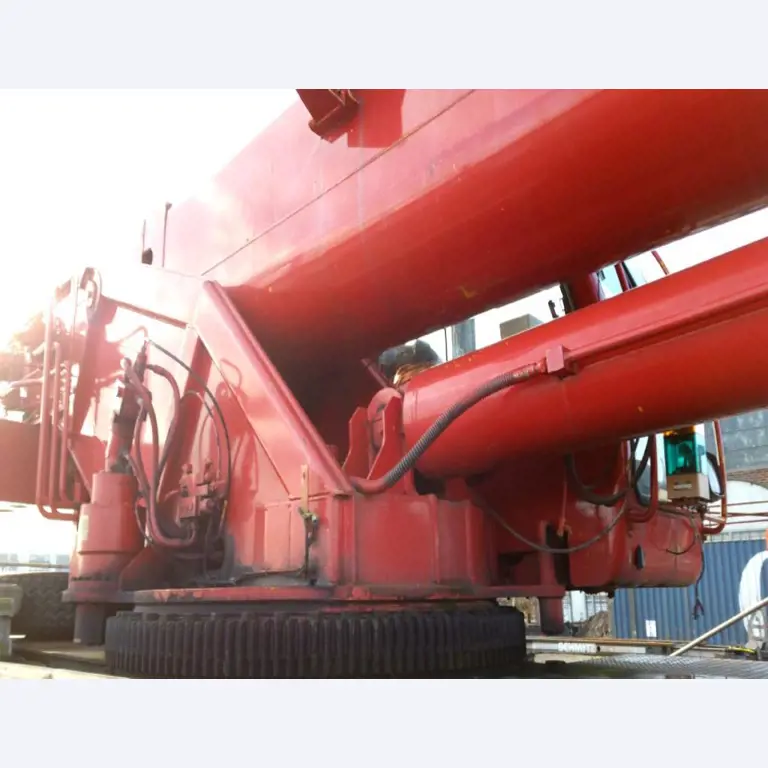 crane vehicles and industrial trucks -52