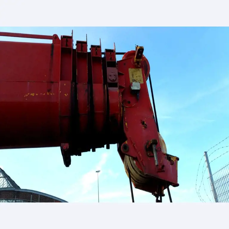 crane vehicles and industrial trucks -53