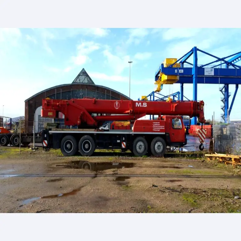 crane vehicles and industrial trucks -4