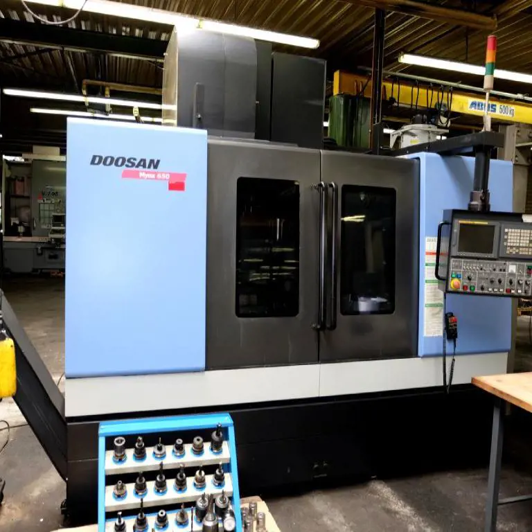 vert. Centrum obróbcze CNC Doosan MYNX 650