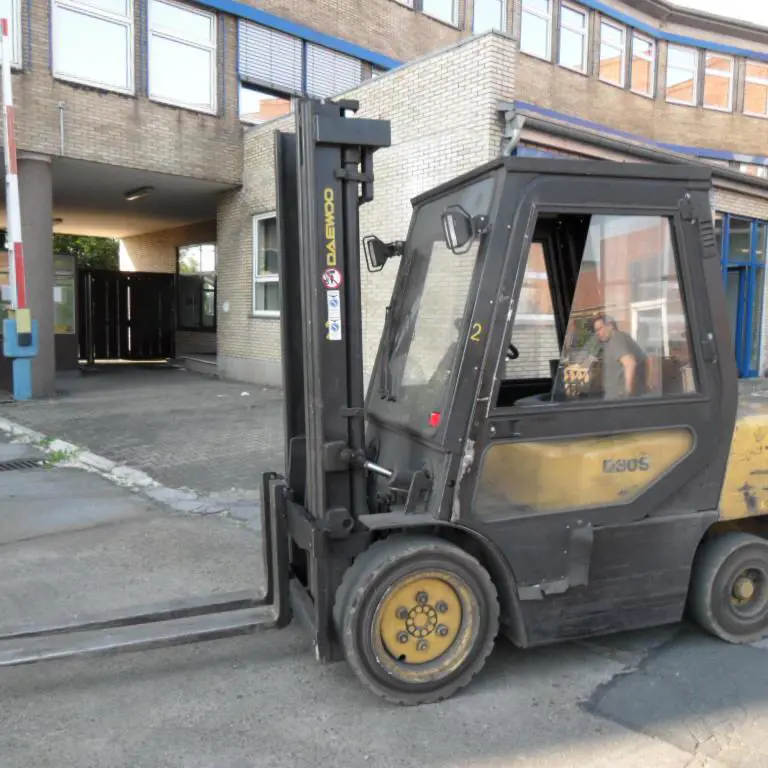 Dieselstapler Daewoo Doosan D 30 S-3