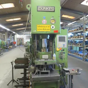 C-frame hydraulic press Dunkes HZS40