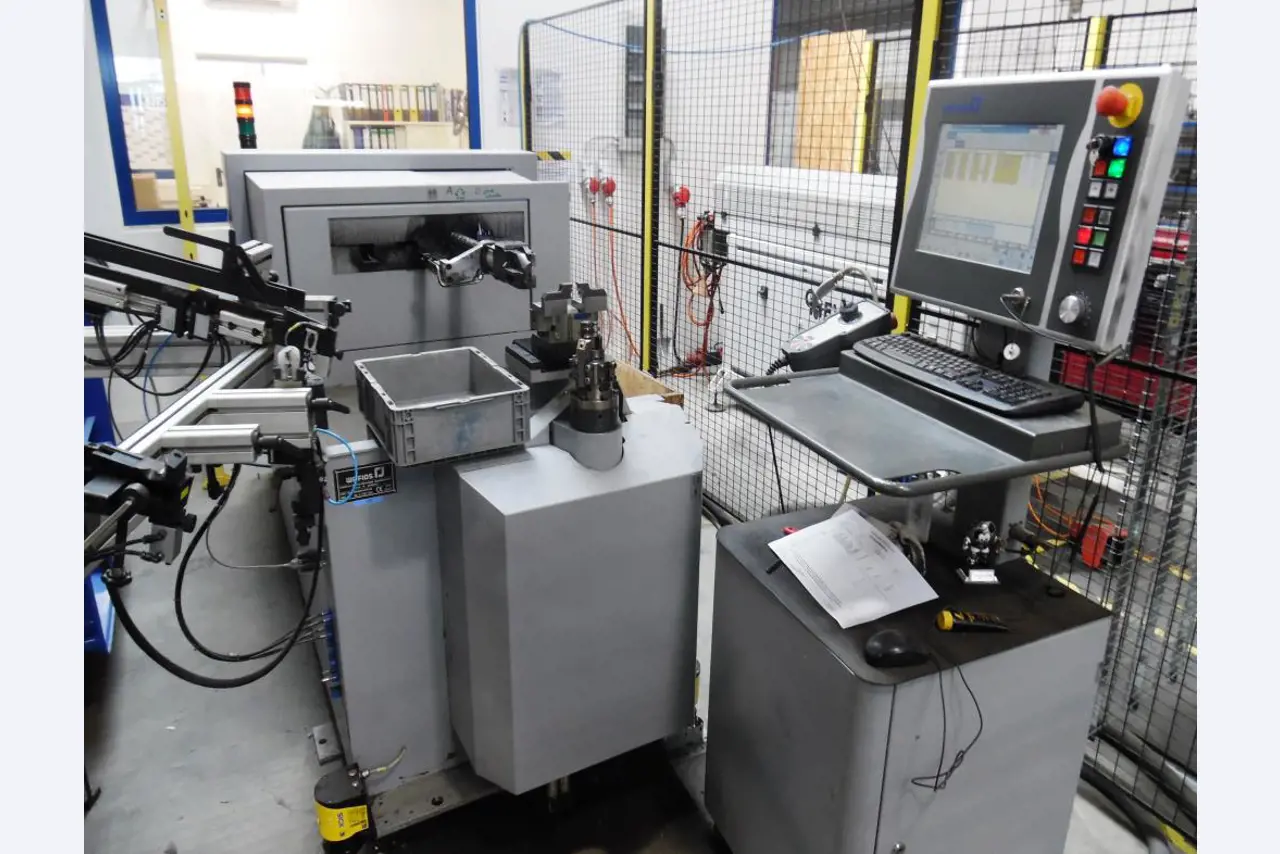 Spezialbetrieb für Fluidsysteme-1