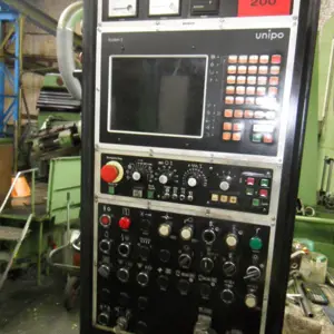 Stroj za rezkanje CNC Pfauter P1503/1800