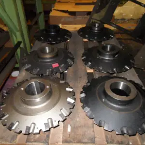 6 Indexable insert milling cutter