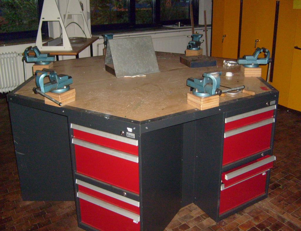 Staatliche Gewerbeschule Traffic engineering, working technique and diet - G20 -2