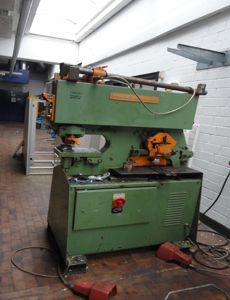 Staatliche Gewerbeschule Traffic engineering, working technique and diet - G20 -2