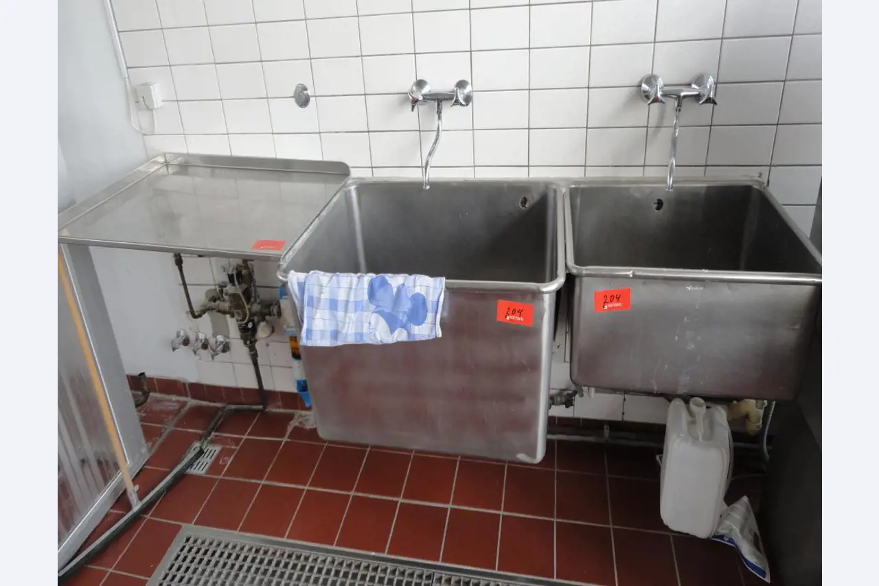 Staatliche Gewerbeschule Verkehrstechnik, Arbeitstechnik, Ernährung (G 20)-1