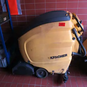 Scheuersaugmaschine Kärcher 750 BR