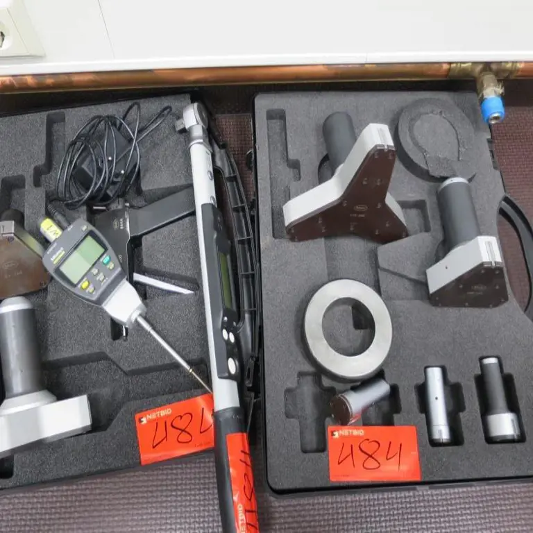 Digital 3-point internal probe set Mahr