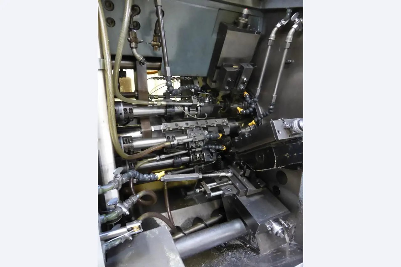 machinery-tools and metal working machines of a medium-sized company-11