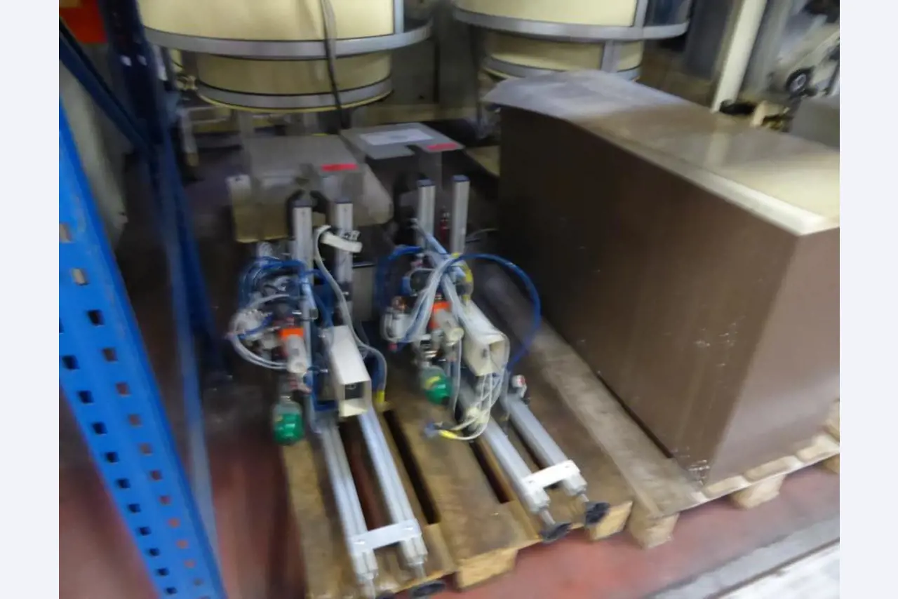 machinery-tools and metal working machines of a medium-sized company-11