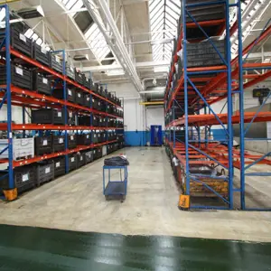 ca. 48 lfm. approx. 48 lin. m. heavy-duty pallet rack  94.4