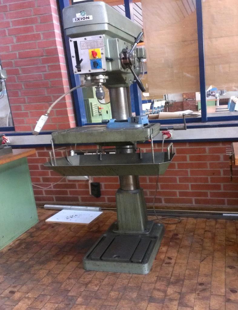 former Staatliche Gewerbeschule Metalltechnik mit technischem Gymnasium (G17) -16