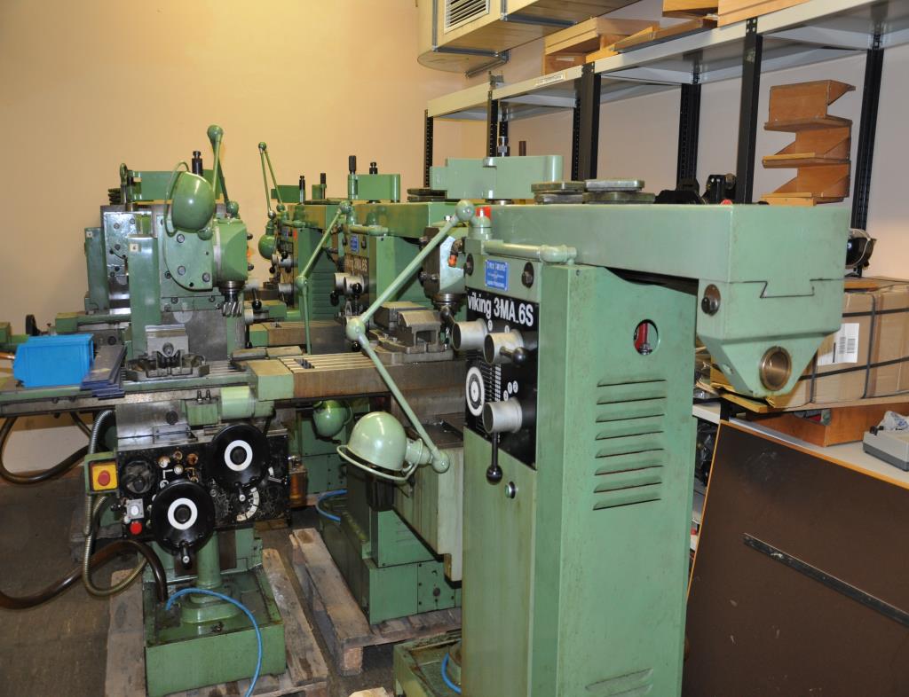 former Staatliche Gewerbeschule Metalltechnik mit technischem Gymnasium (G17) -17