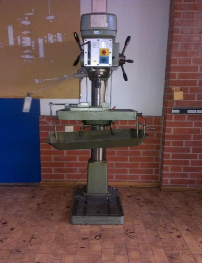 former Staatliche Gewerbeschule Metalltechnik mit technischem Gymnasium (G17) -18