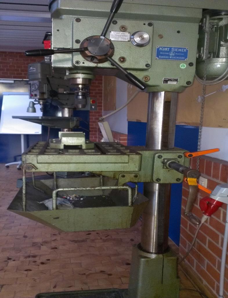 former Staatliche Gewerbeschule Metalltechnik mit technischem Gymnasium (G17) -20