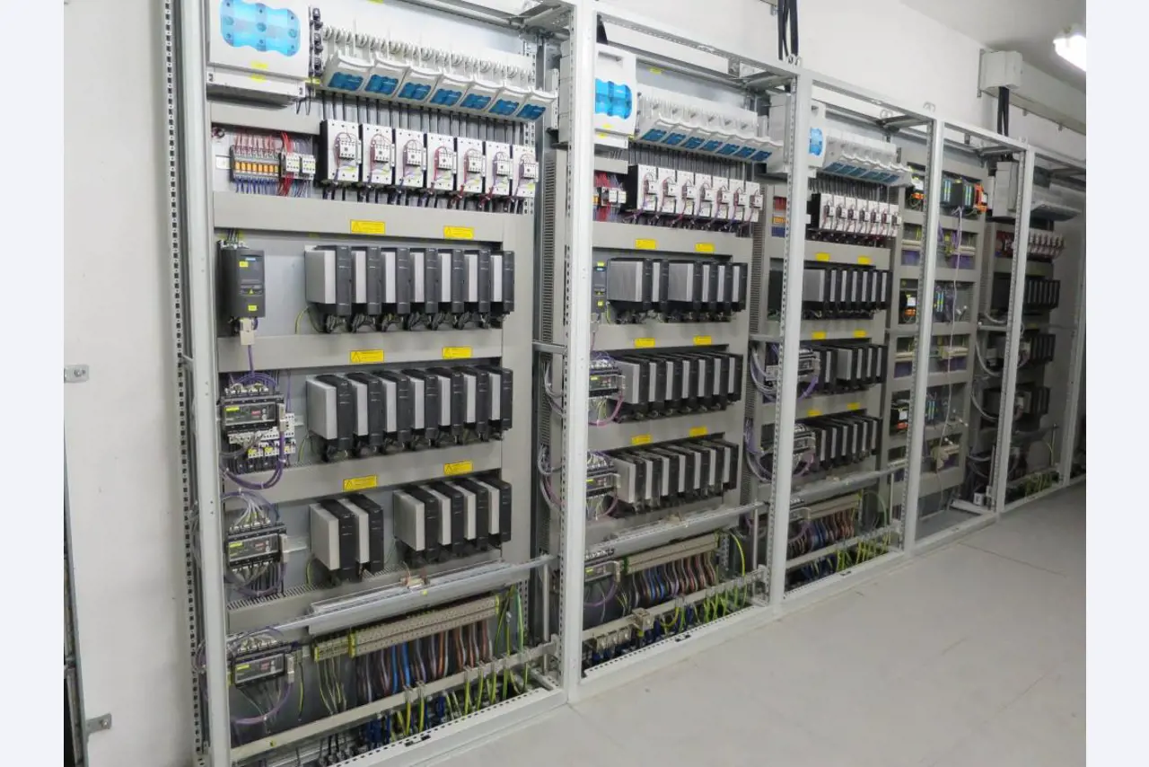 Máquinas e sistemas para a produção de <br>espuma de vidro em cascalho-5