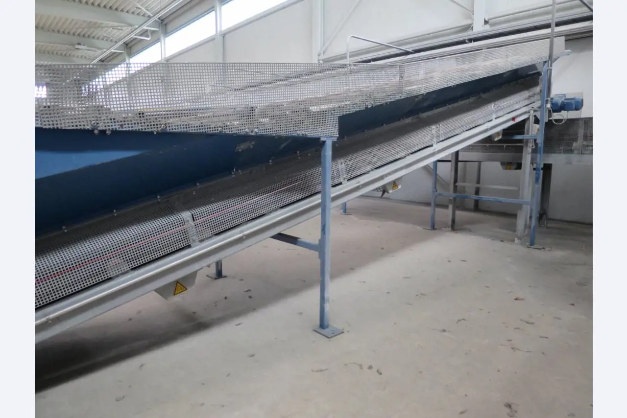 Máquinas e sistemas para a produção de <br>espuma de vidro em cascalho-1