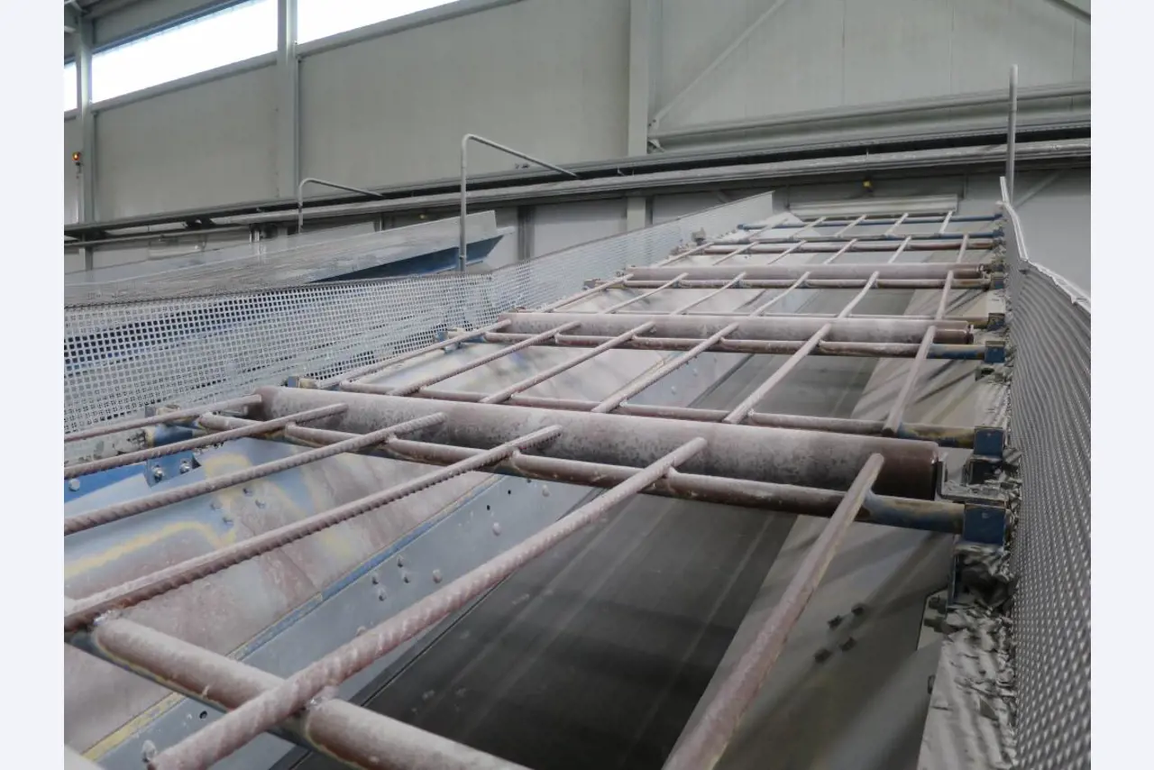 Machinery and equipment for the manufacture<br>of cellular glass (foam glass gravel) -2