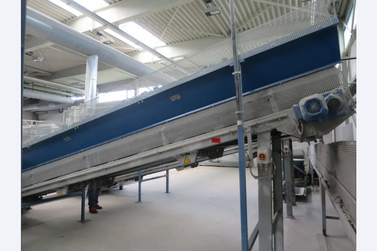 Machinery and equipment for the manufacture<br>of cellular glass (foam glass gravel) -1