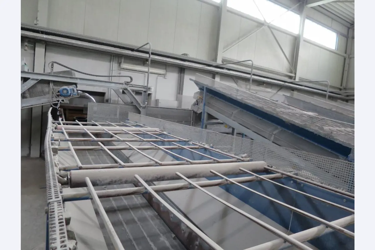 Machinery and equipment for the manufacture<br>of cellular glass (foam glass gravel) -2