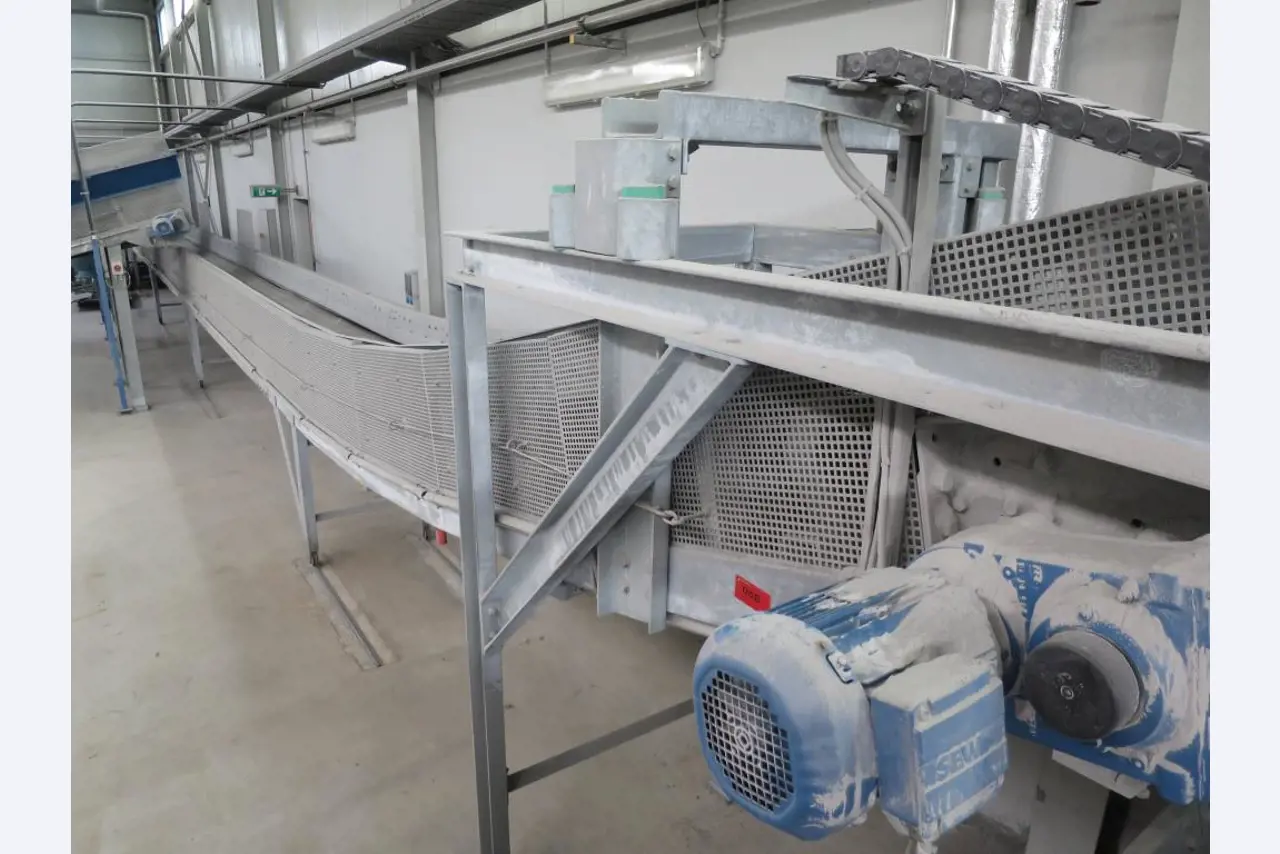 Máquinas e sistemas para a produção de <br>espuma de vidro em cascalho-1