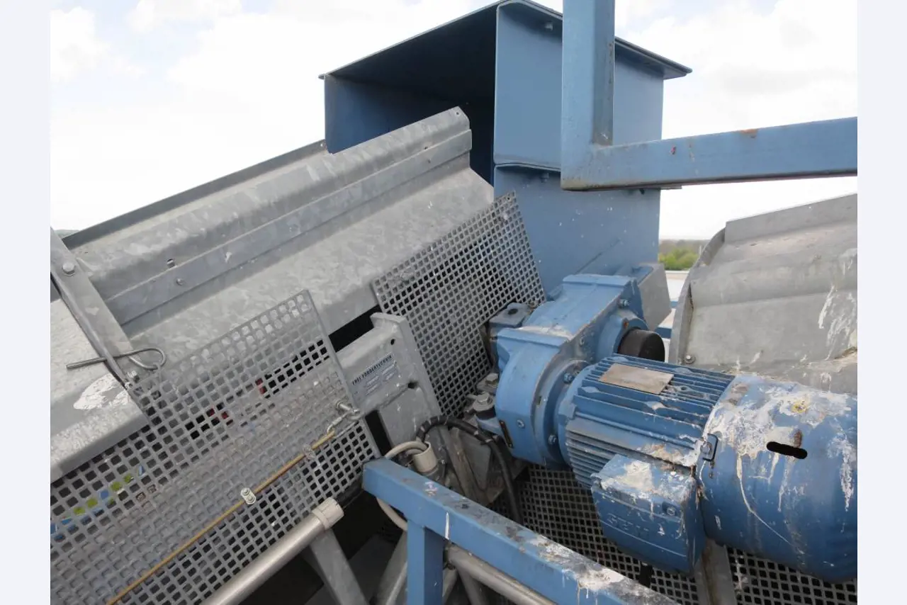 Machinery and equipment for the manufacture<br>of cellular glass (foam glass gravel) -5