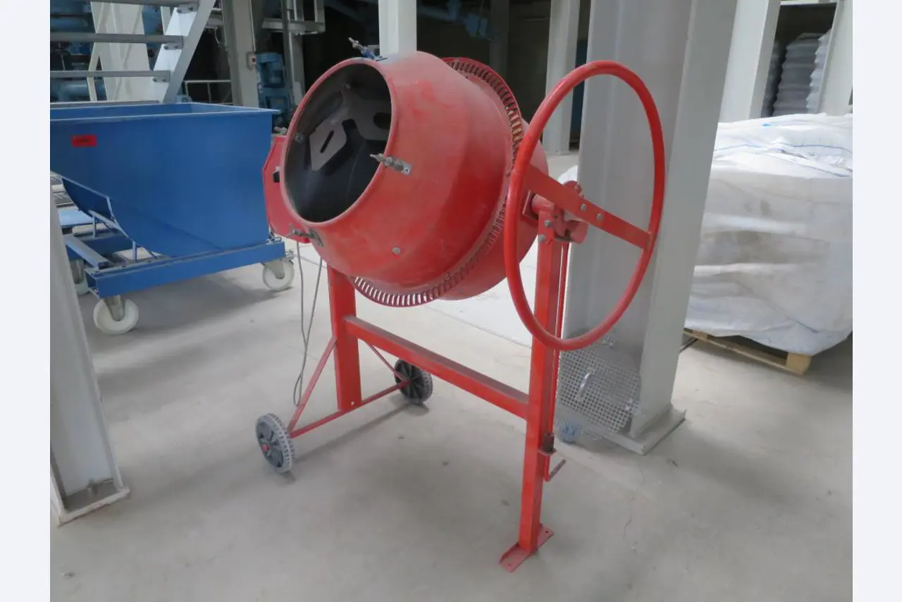 Machinery and equipment for the manufacture<br>of cellular glass (foam glass gravel) -1