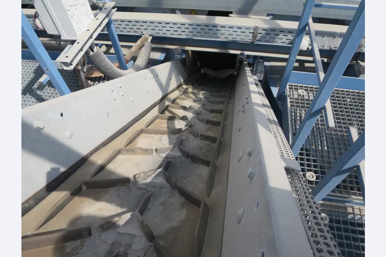 Machinery and equipment for the manufacture<br>of cellular glass (foam glass gravel) -3