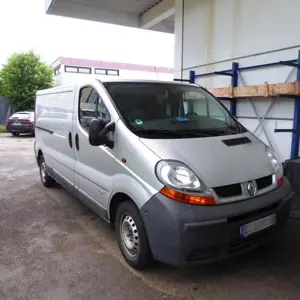 Transporter Renault Trafic DCi 100