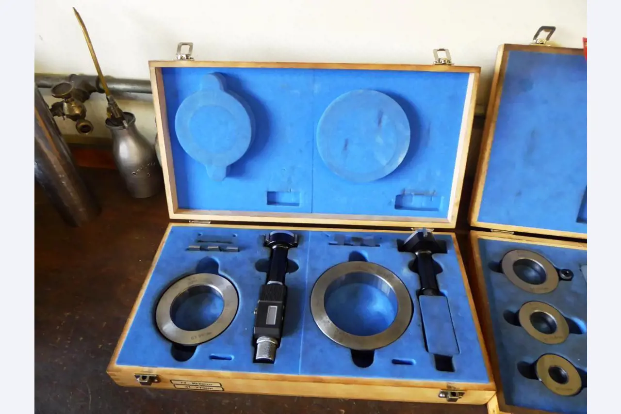 Maszyny do obróbki metalu Kurt Giesler-3