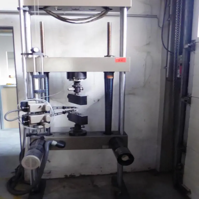 tensile test machine UTS 50/100