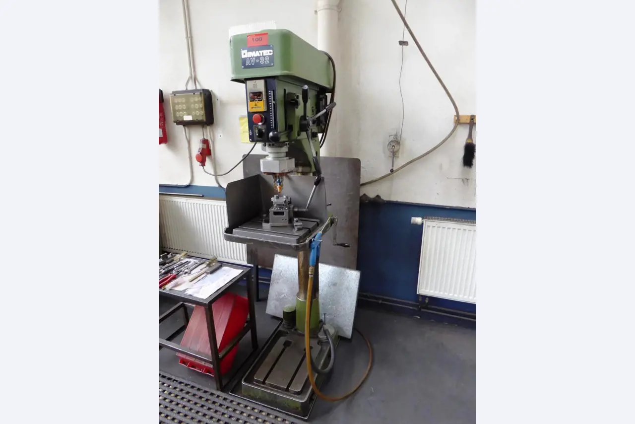 metal working machinery for the production of shearing systems-1