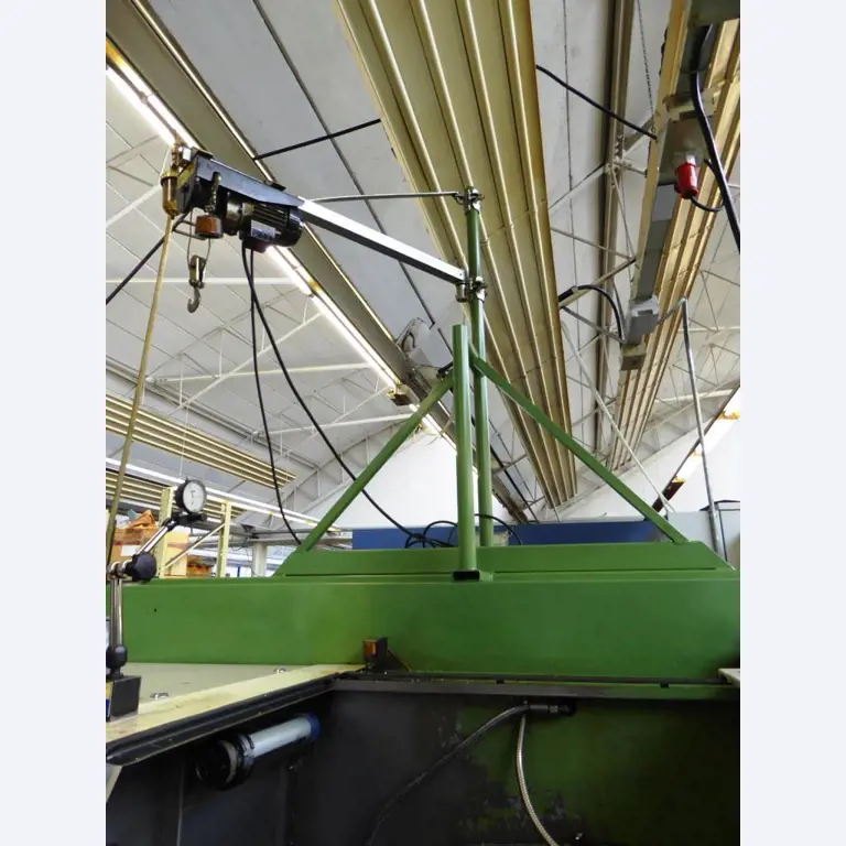 metal working machinery for the production of shearing systems-7