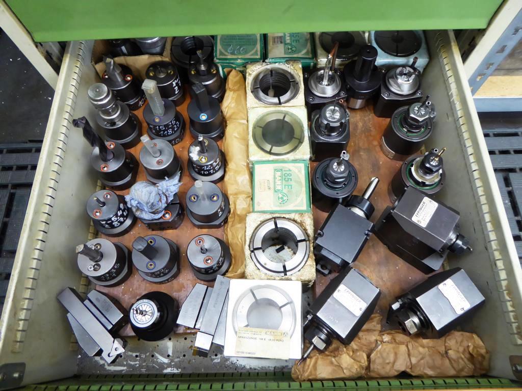 Máquinas para trabalhar metais para a produção de sistemas de corte-4