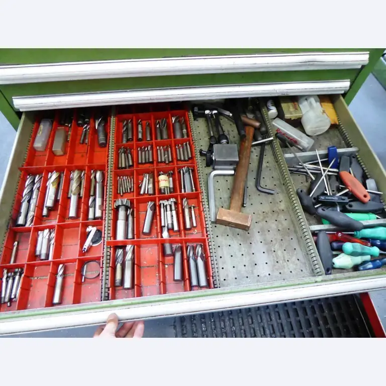 Máquinas para trabalhar metais para a produção de sistemas de corte-11