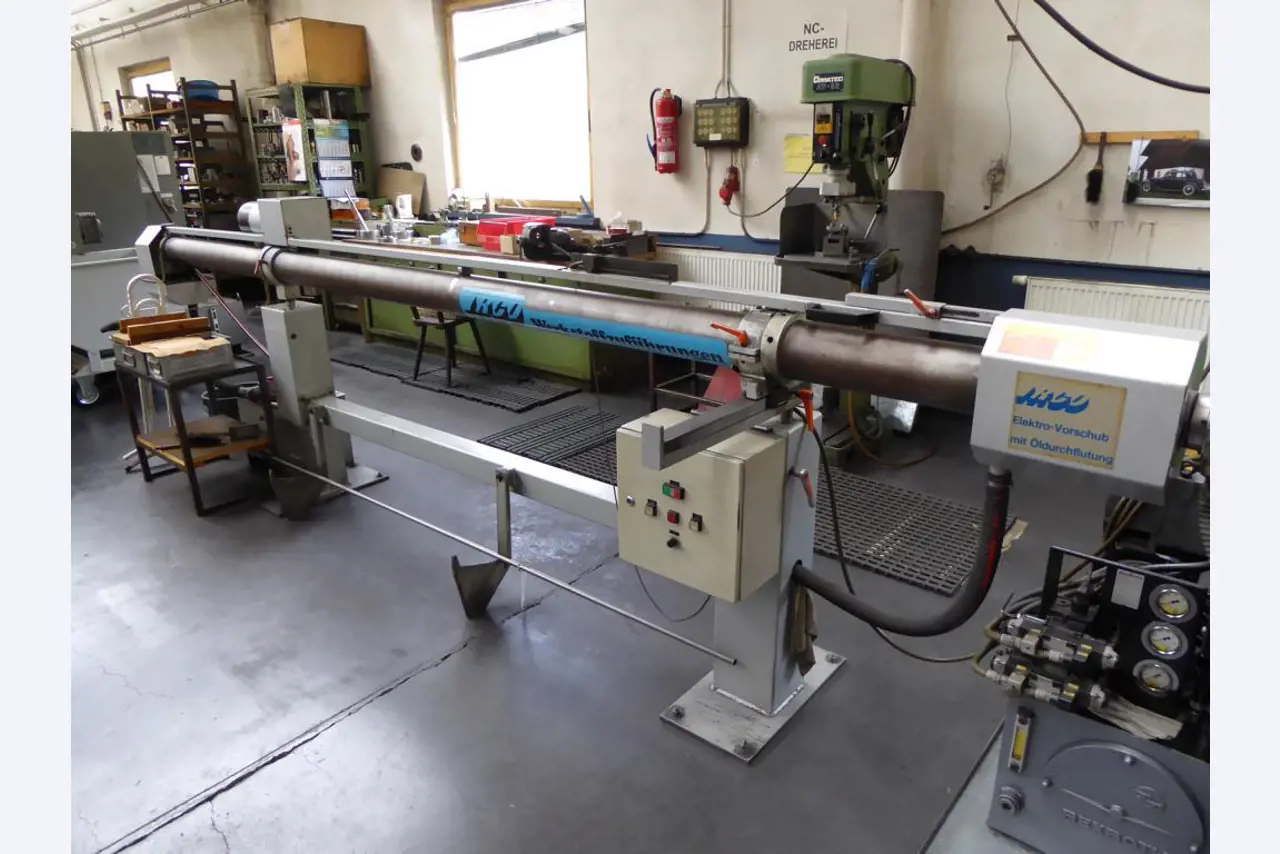 metal working machinery for the production of shearing systems-12